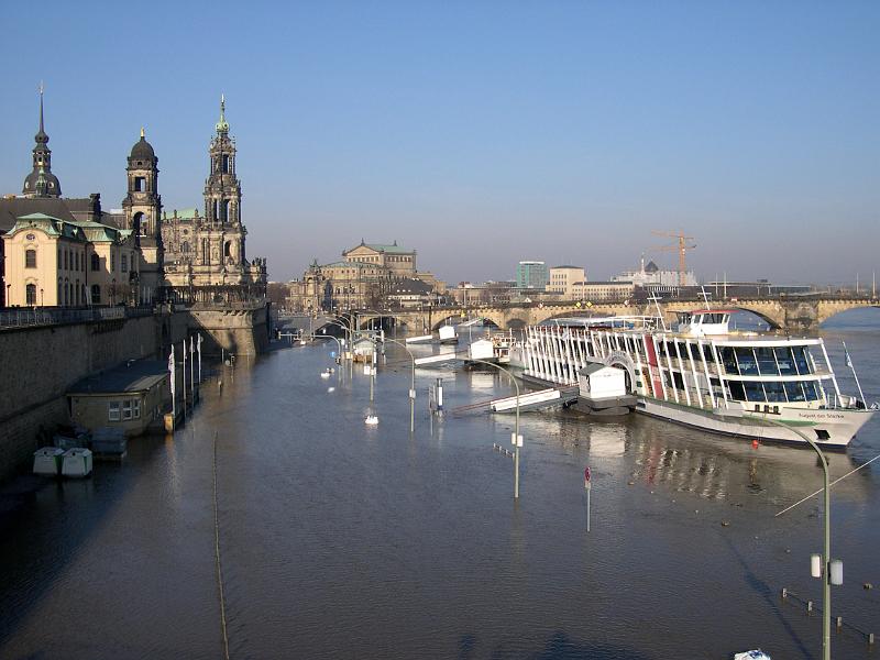2005-03-22, Hochwasser Elbe (3).JPG